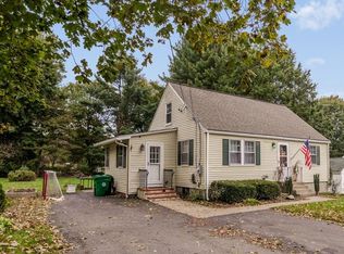 9 Prospect Hts, Ashland, MA 01721