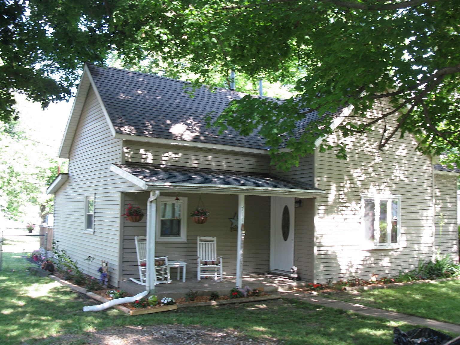 711 Indiana Ave, Veedersburg, IN 47987 Zillow