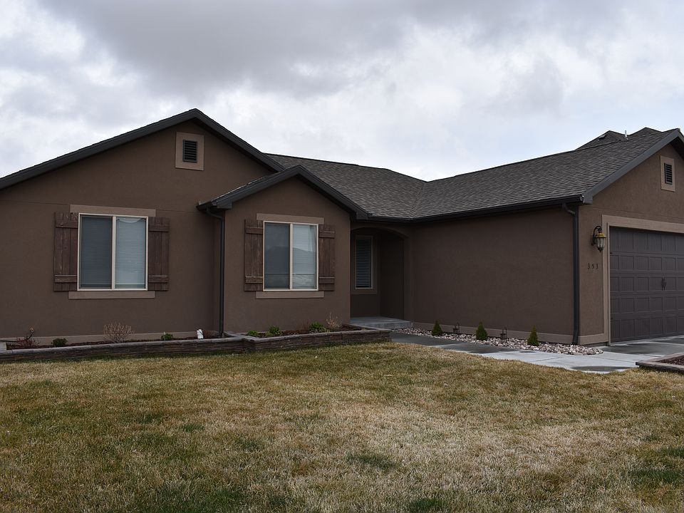 1st image of 353 Pinnacle Dr