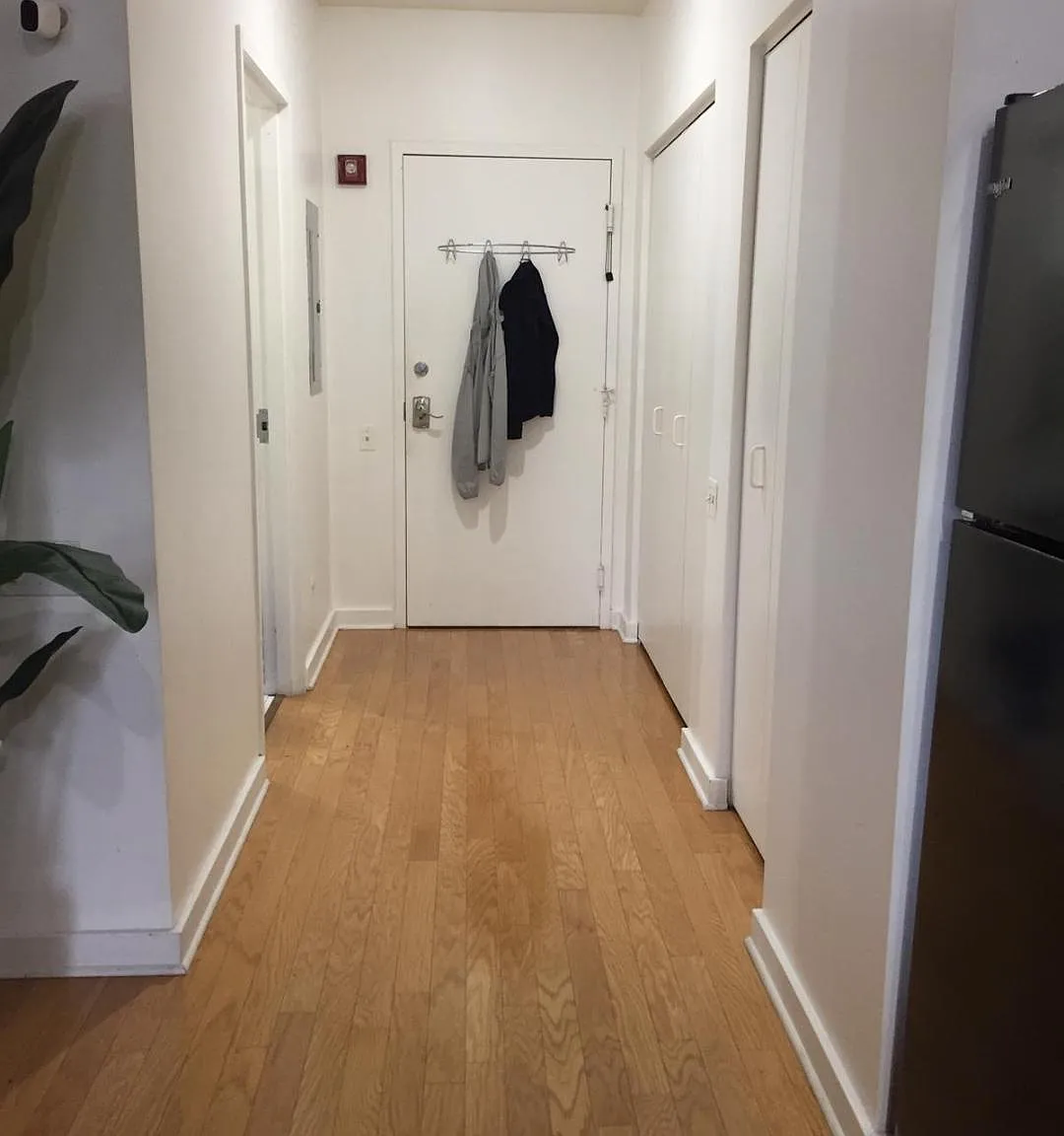 1 bed, 850 sqft, $2,200 — Photo 3