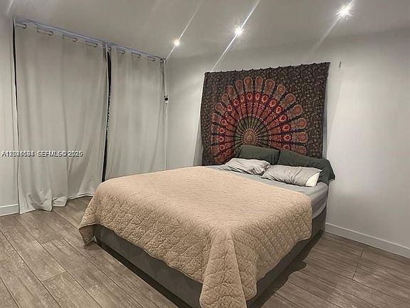 2nd image of 221 Meridian Ave APT 309