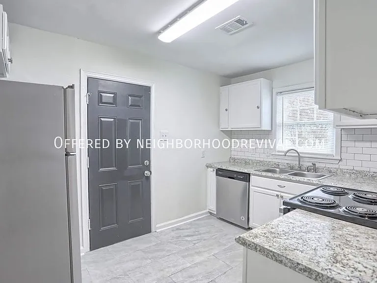 3765 Park Ave — Photo 14