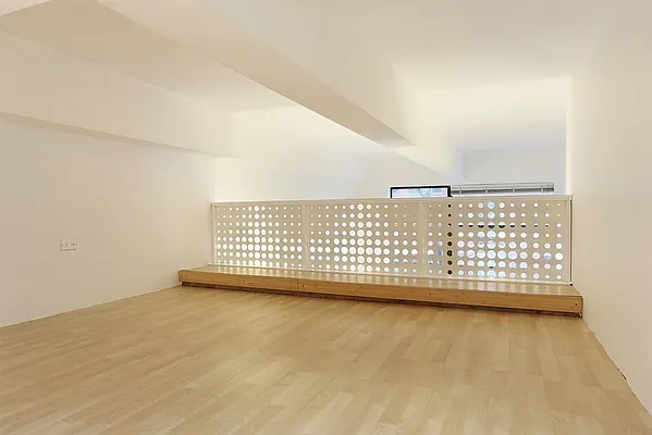 Rented by Compass | media 19