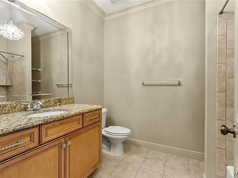 2800 Belle Chase Ln #21 — Photo 9