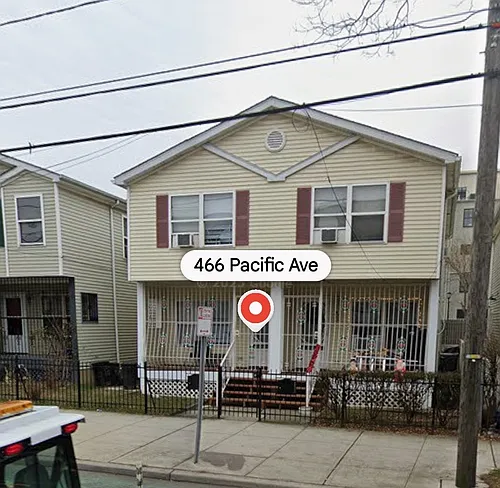 466 Pacific Ave Photo 1