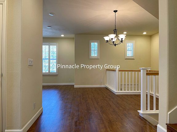 4th image of 227 Olive Hill Dr