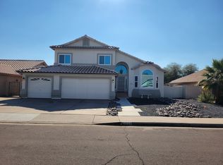 907 W Spur Ave, Gilbert, AZ 85233