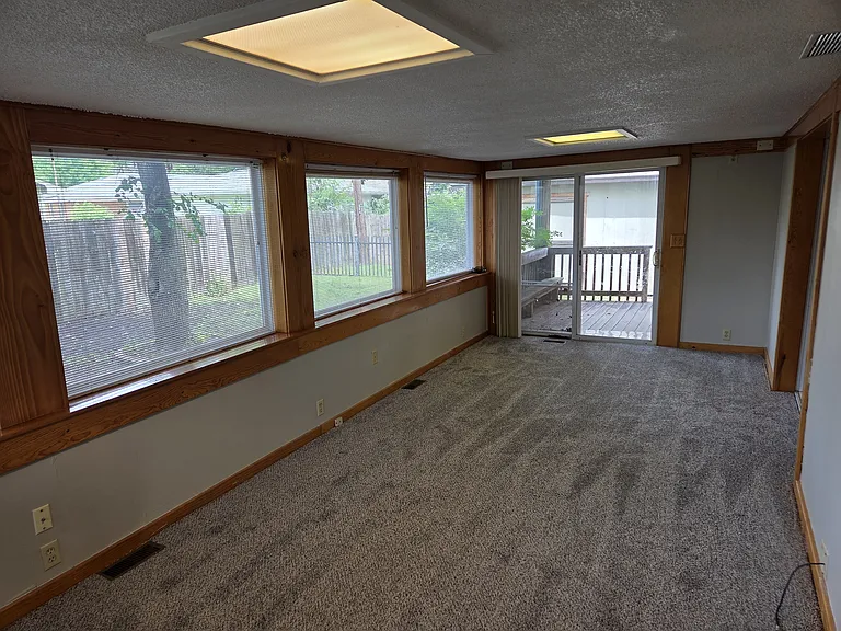 7814 W Quail Ln — Photo 24