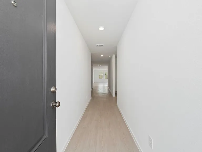 3036 Wild Dunes Dr — Photo 3