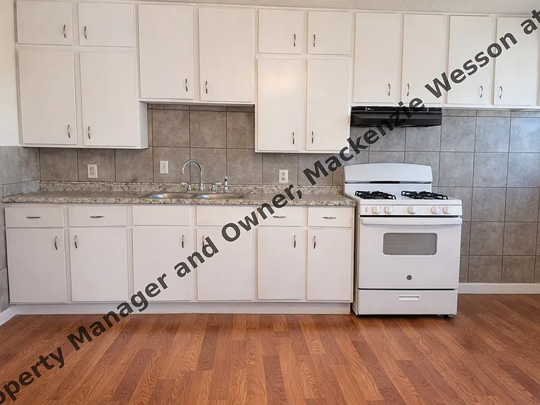 4011 S Polk St — Photo 6