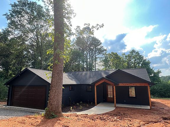 2nd image of 515 County Road 42
