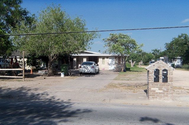 1st image of 950 N Iowa Ave