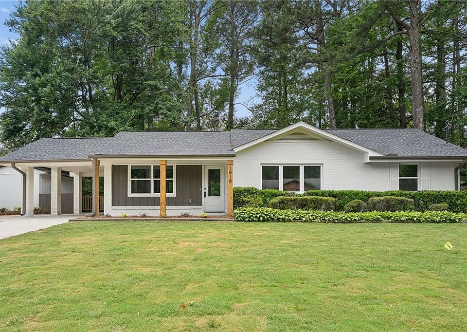 1st image of 1818 Briarlake Cir