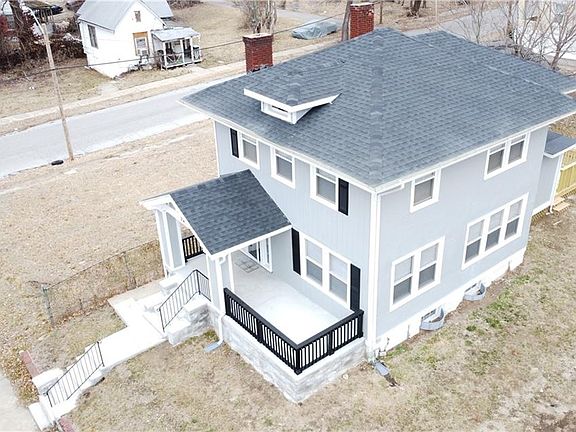 3rd image of 2445 Montgall Ave