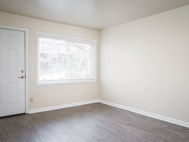 Clinton Court| Living Room Area