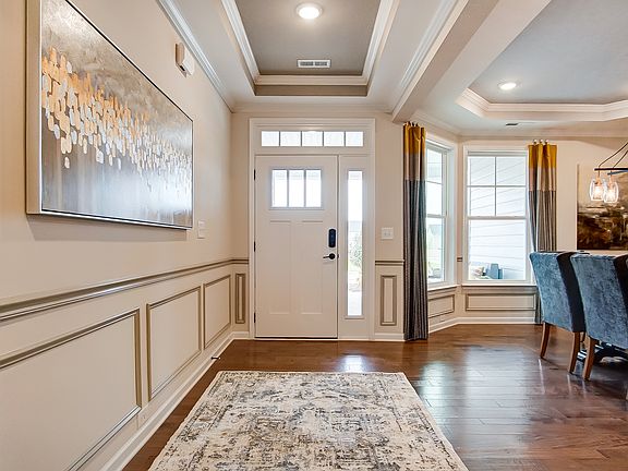 These photos are representative of this floor plan, but all options may not be available in every co