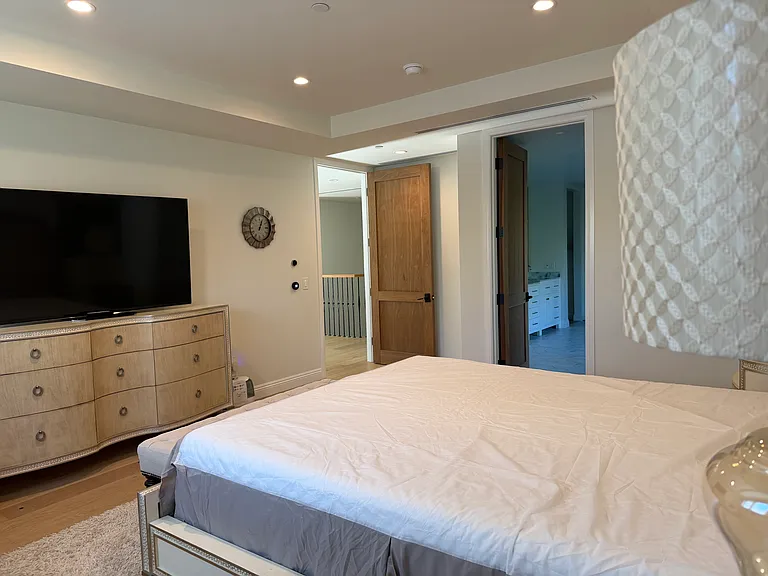1376 Ridge Way — Photo 15