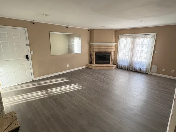 2451 N Rainbow Blvd Unit 2101, Las Vegas, NV 89108