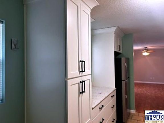 4th image of 929 Timberline Dr