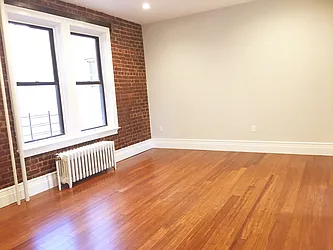 Rented by NY Space Finders Inc.