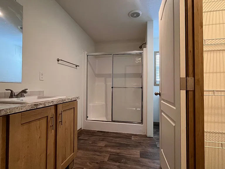 Cedar Terrace — Photo 11