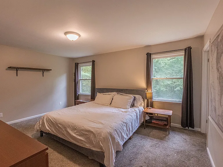 210 Elliott Ct — Photo 39