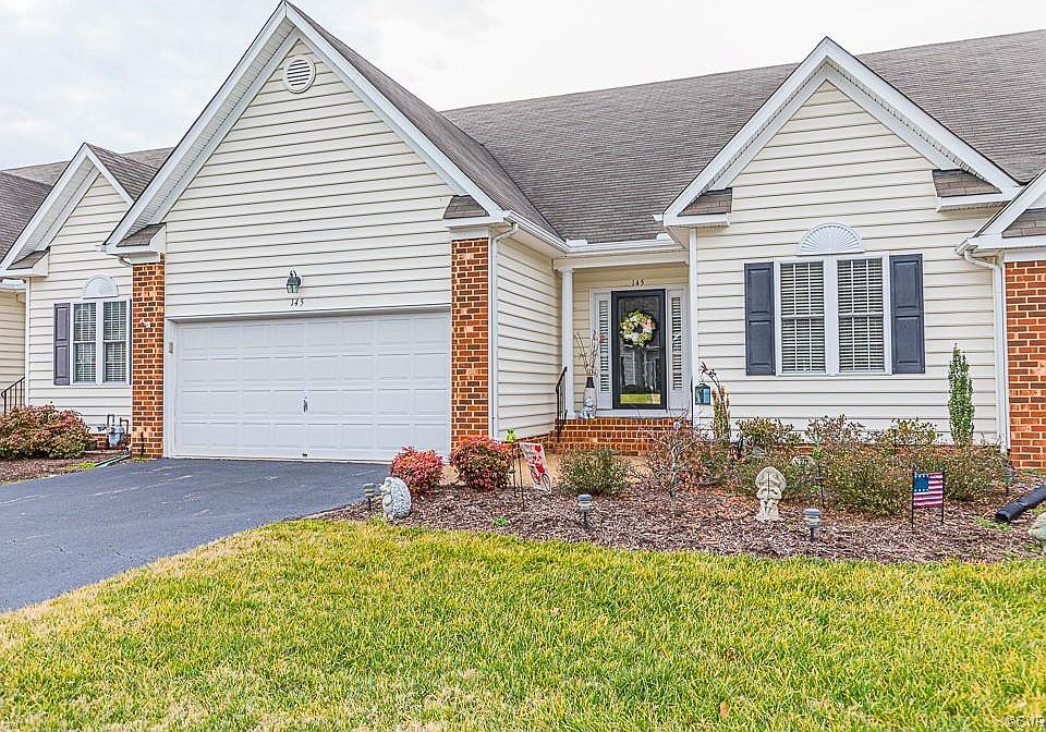1st image of 145 Carriage Point Ln