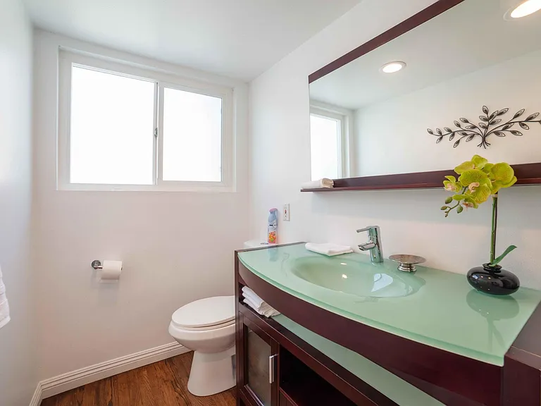 1107 Loma Dr #A — Photo 10