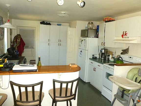 Notice all the storage in the kitchen.