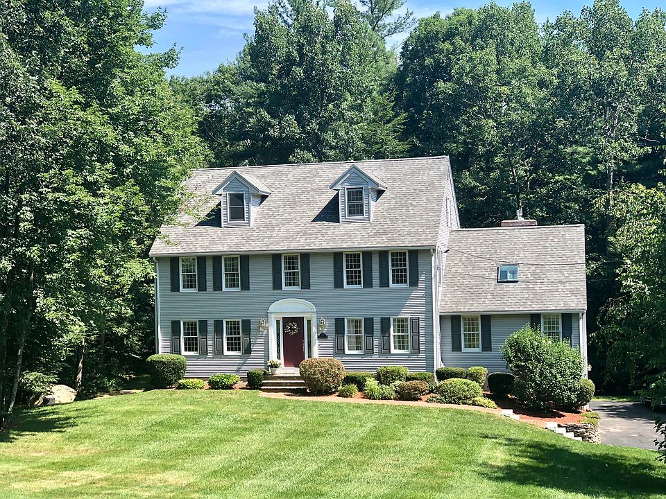 2nd image of 54 Pheasant Ln