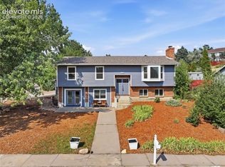1239 Suncrest Way, Colorado Springs, CO 80906