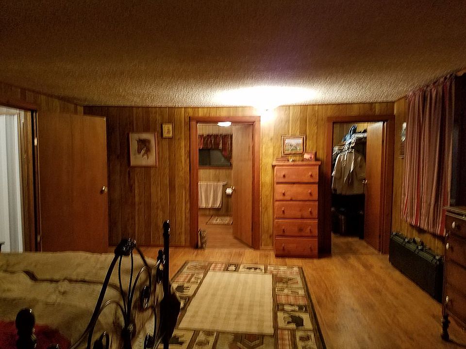 2nd image of 54 Klondike Rd