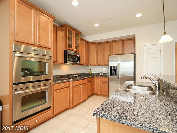 3rd image of 226 Urban Ave #226