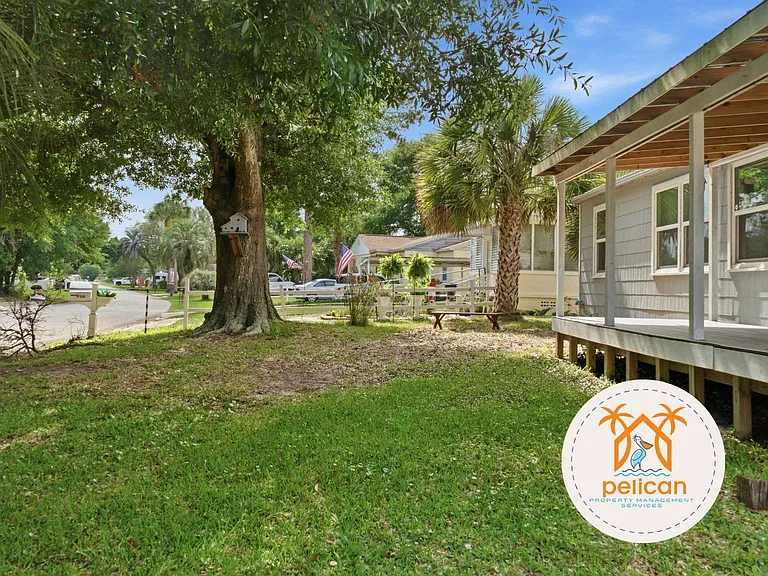 116 SE Gilliland Rd — Photo 4