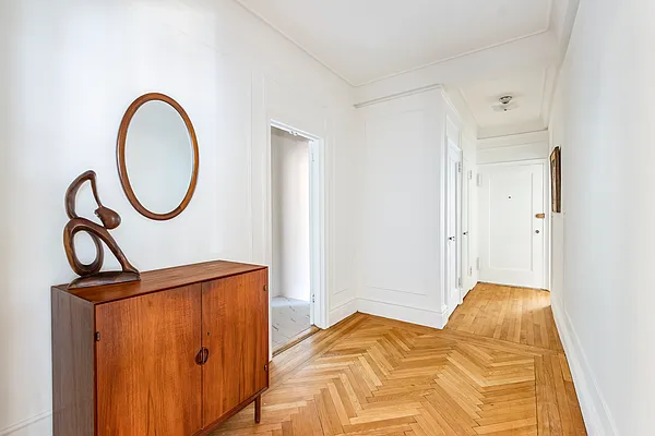 Sold by Compass | media 12