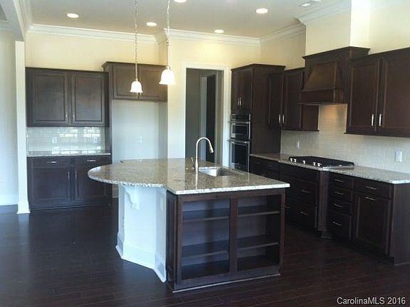3rd image of 1803 English Oak Leaf Ct Lot 6