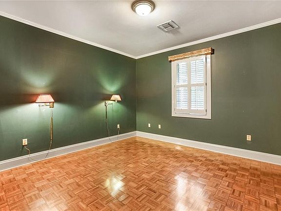5th image of 113 Wiegand Dr