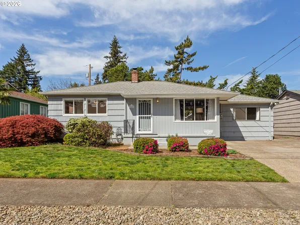 10445 SE Center St, Portland, OR 97266