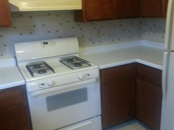 2nd image of 5413 East Dr