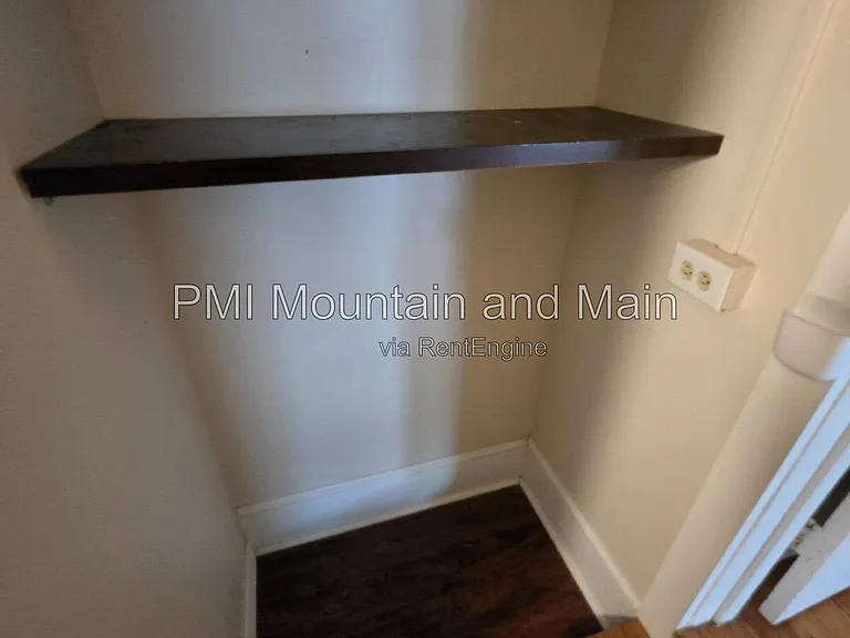 41 Westwood Pl #4 — Photo 25