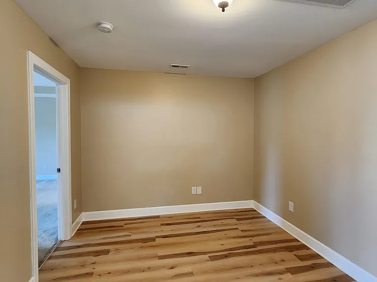 5425 Broadleaf Rd — Photo 31