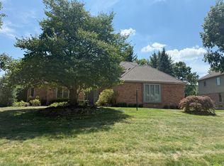 3235 Parkwood Dr, Rochester Hills, MI 48306