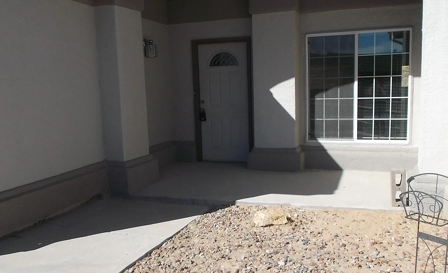 4 bed, 2.5 bath, 1735 sqft, $1,800 — Photo 2