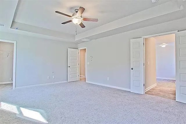 1406 Weeping Tree Dr — Photo 15