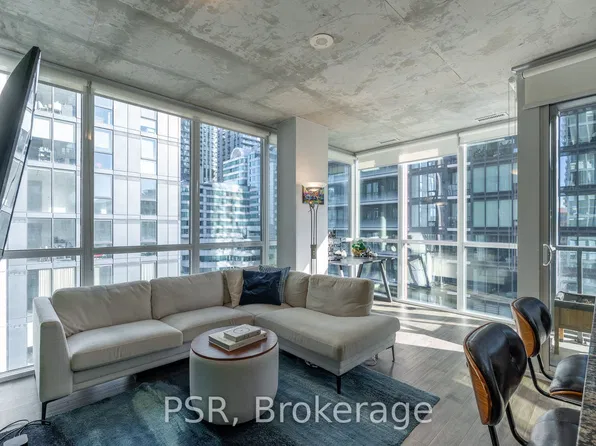 88 Blue Jays Way, Toronto, ON