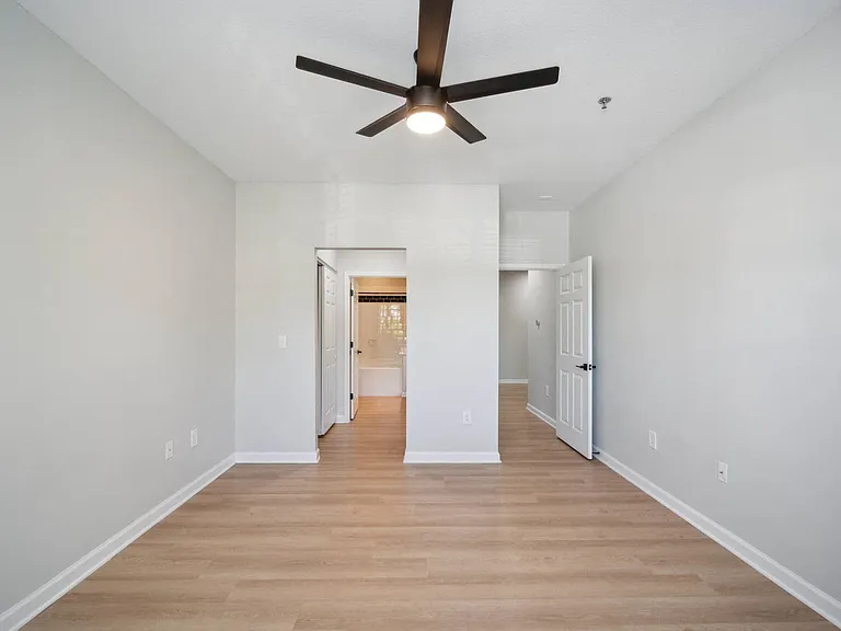 The Reserve at Meadowmont Apartments and Townhomes — Photo 51