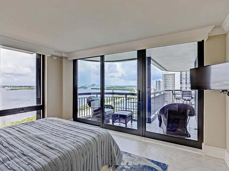 5380 N Ocean Dr #11J — Photo 24
