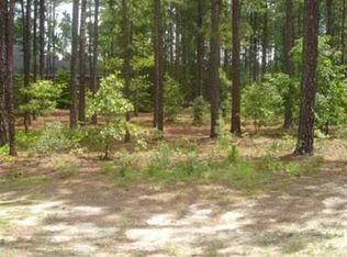 11 E Augusta Dr, Southern Pines, NC 28387