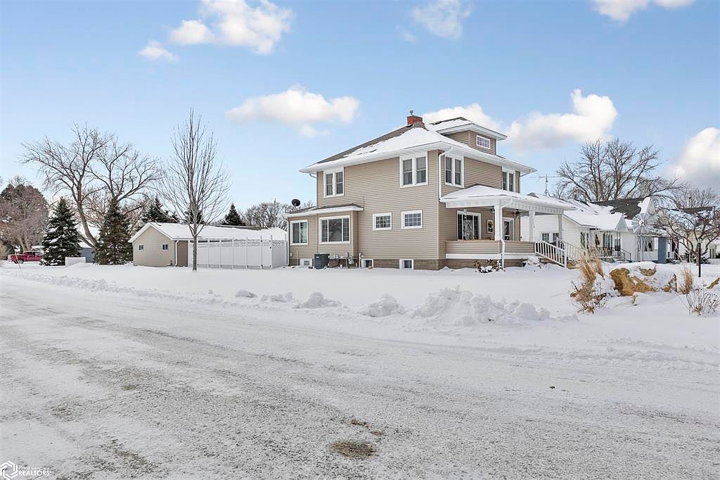 1110 Montague St, Dunlap, IA 51529 Zillow