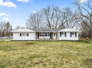 5341 Birchtree Ct, Flint, MI 48532